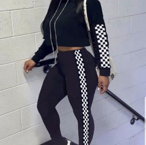 Black and white 2pc set NWOT